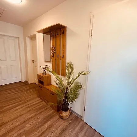 Holmblick - Boddenblick, Balkon, 2 Schlafzimmer, 4 Personen * Born