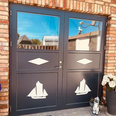 Holmblick - Boddenblick, Balkon, 2 Schlafzimmer, 4 Personen *